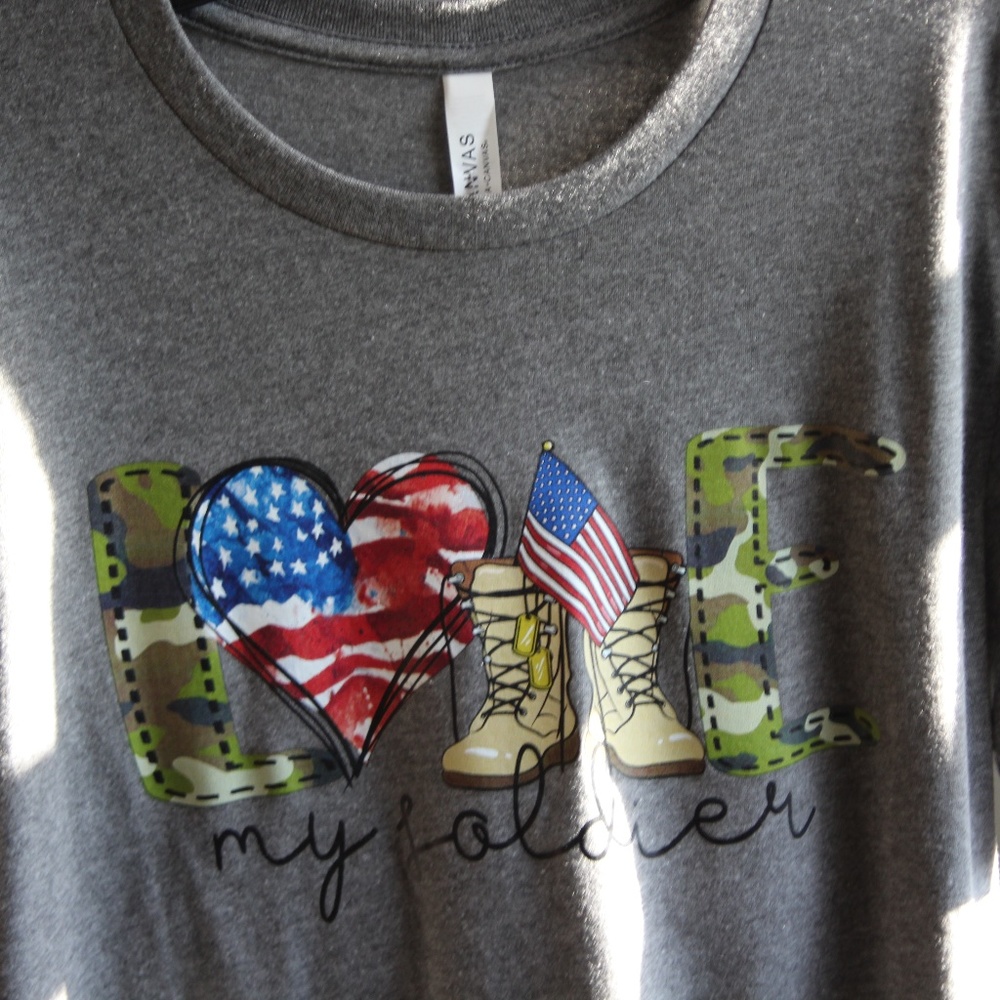 Women's Short Sleeve T-shirt